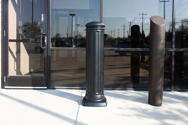 Oscar Decorative Bollard Cover