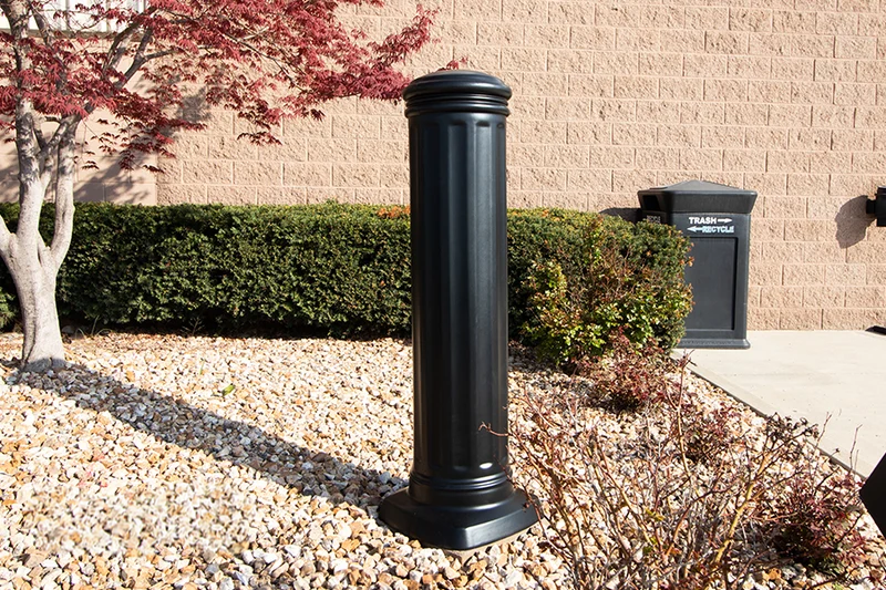Oscar Decorative Bollard Cover