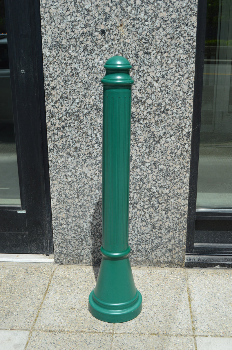 Bollards and Sleeve's Paramount Decorative Plastic Bollard Cover in Forest Green