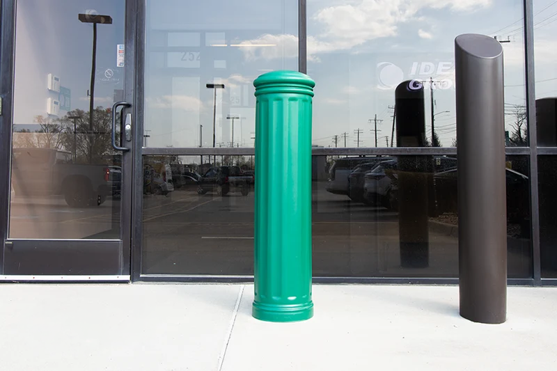 Oscar Decorative Bollard Cover