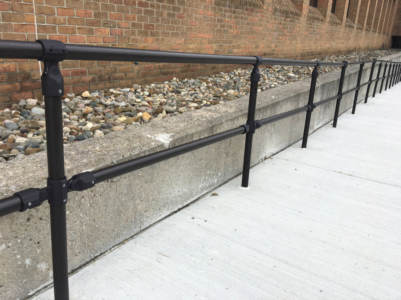 Steel Pipe & Plastic Handrail in black 